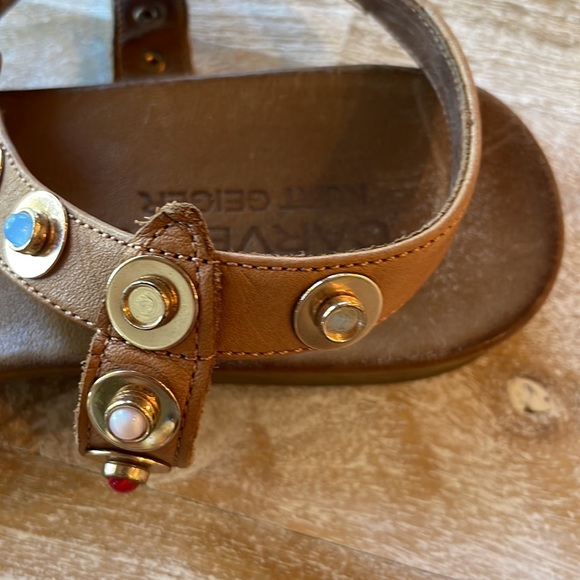 Kurt Geiger London studded t strap sandals - Picture 4 of 5